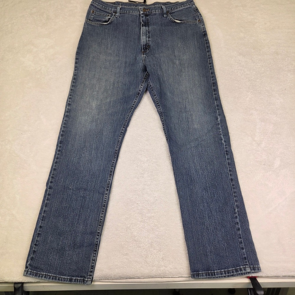 Wrangler Relaxed Fit Jeans Mens 38x34 Blue Medium Wash Denim 9WRLABI